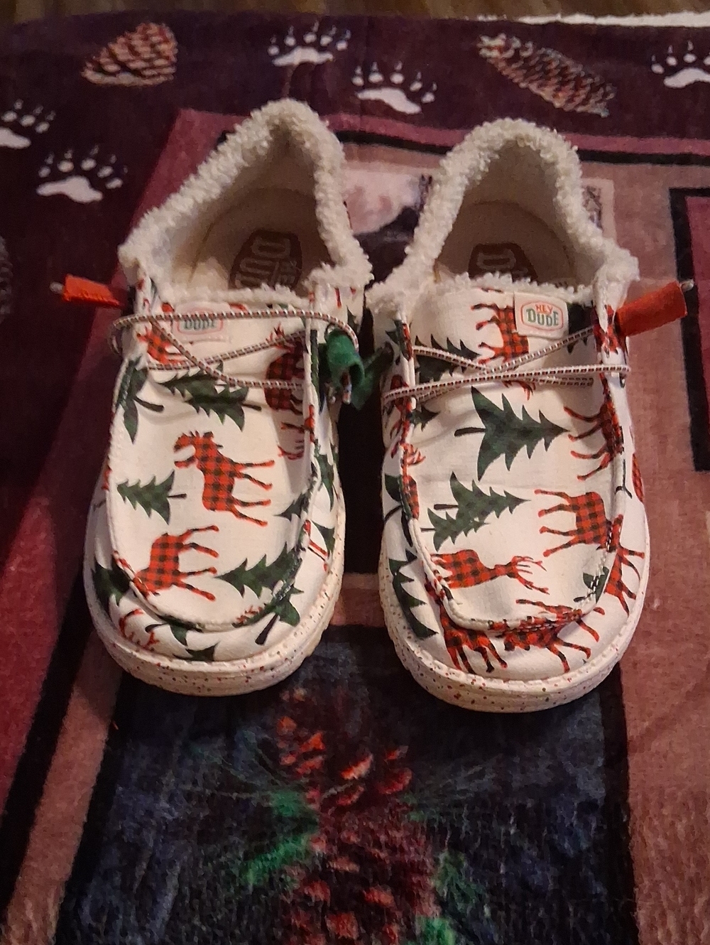 Hey Dude Womens Moccasins in White with Red Plaid Moose and Green Trees